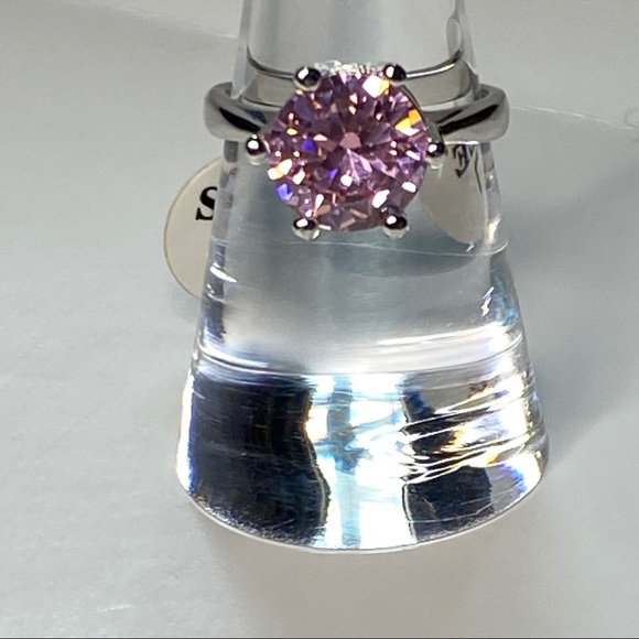 Jewelry - Pink solitaire S925 ring
